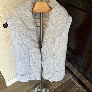 UGG Women's Light Gray Quilted Vest